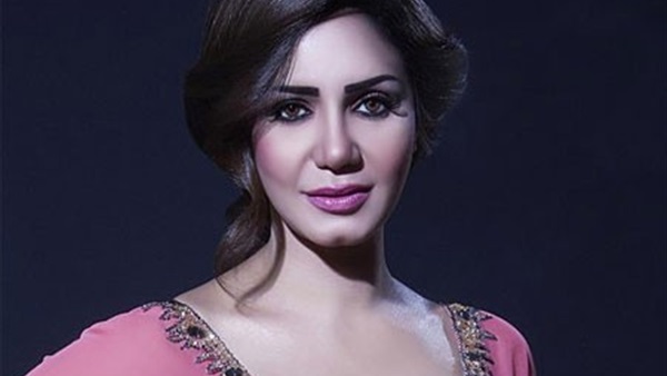 إيناس عزالدين بصدد الإنتهاء من «سلسال الدم 4»