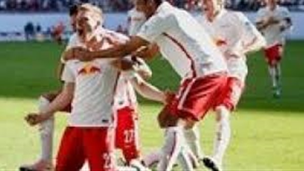 لايبزيج يتعادل مع هوفنهايم 2-2 بالدوري الألماني