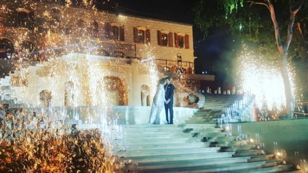 بالصور.. حفل أسطوري لـ ملكة جمال لبنان السابقة 