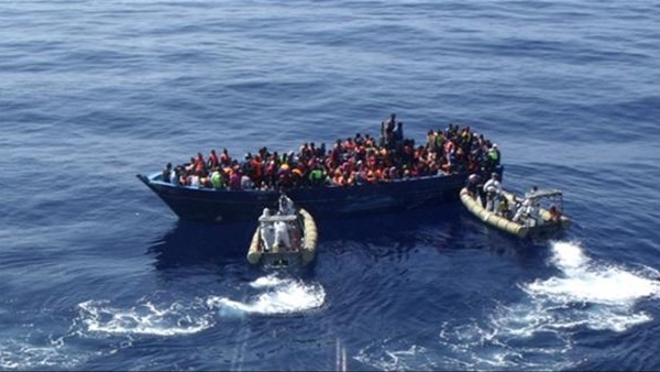 إنقاذ 6500 مهاجر قبالة السواحل الليبية 