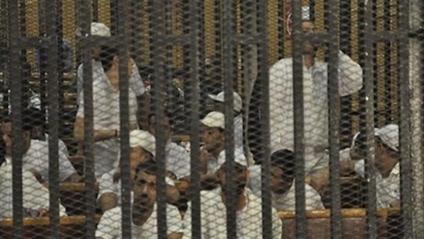 إلغاء حبس 12 طالبًا إخوانيًا وإعادة محاكمتهم
