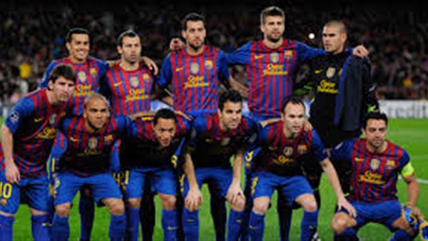 برشلونة يفتتح مدرسة كرة قدم في موسكو 17 سبتمبر المقبل