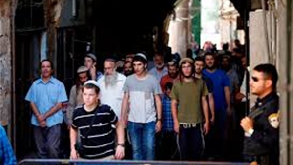1898 مستوطناً وعنصر احتلال اقتحموا الأقصى خلال شهر أغسطس