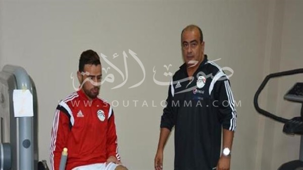 حازم إمام يؤدي برنامجا علاجيا بالمنتخب