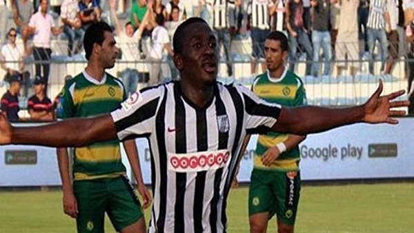 طبيب الأهلي ينتظر وصول أجاي لتوقيع الكشف الطبي