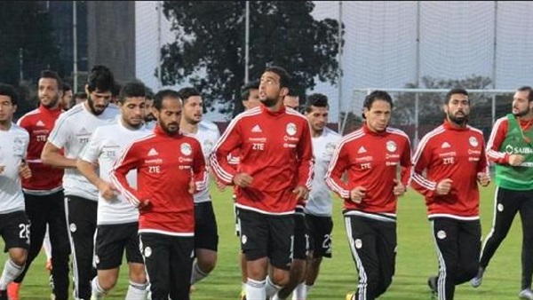 منتخب مصر يؤدى مرانه الثانى على ملعب جامعة جوهانسبرج
