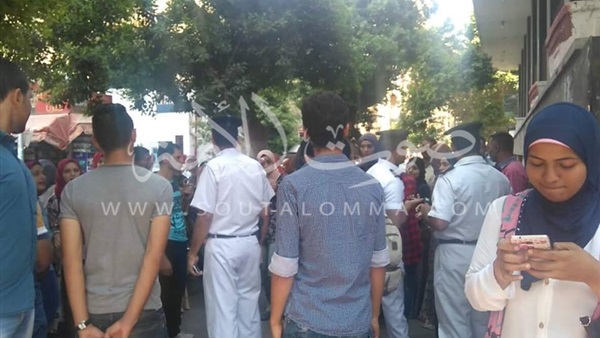 ‏بالصور.. انتشار أمني مكثف حول محيط وزارة التعليم العالي