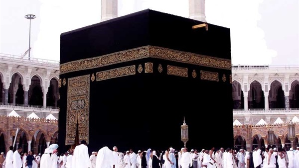 3 أسباب لرفع الستار عن الكعبة فى موسم الحج 