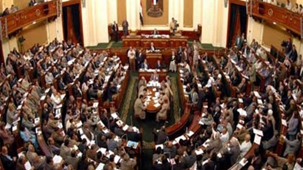 بالفيديو.. برلماني: نواجه موجة كبيرة من الشائعات التى تهدد مصر