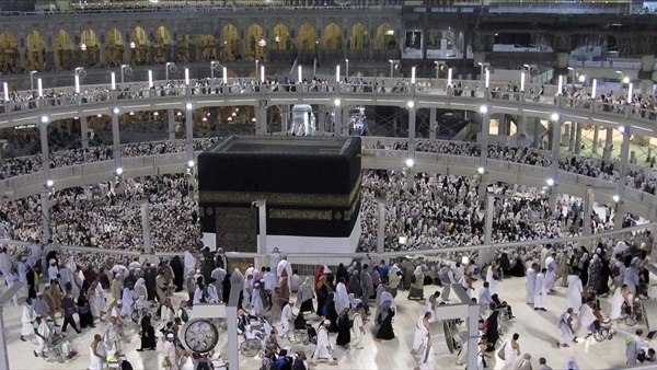 بيان هام من الأزهر بشأن دعوة إيران بأداء فريضة الحج في العراق