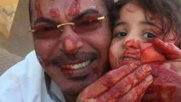 تعرف على صاحب الصورة التى صدمت مواقع التواصل الاجتماعى فى العيد 