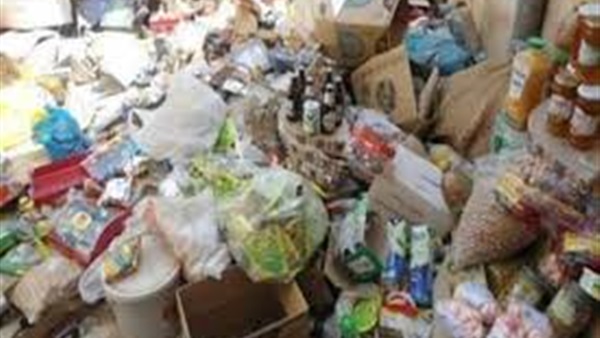 ضبط 11 قضية تموينية خلال حملة بأسوان