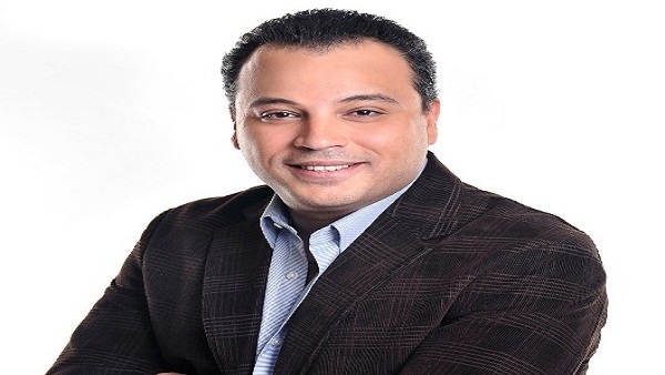 تامر عبدالمنعم بصدد الانتهاء من كتابة مسلسل «الظاهر»