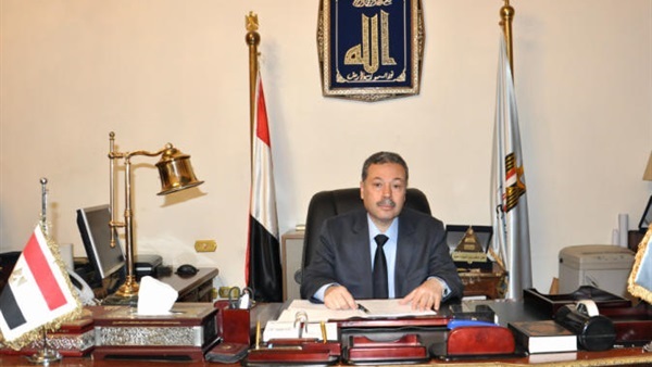 «الدسوقي»: تطبيق حملة مكافحة المخدرات على العاملين بالمدارس