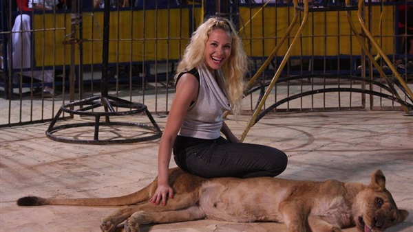 مدربة الأسود أنوسة كوتة تضع أغرب شرط للزواج 