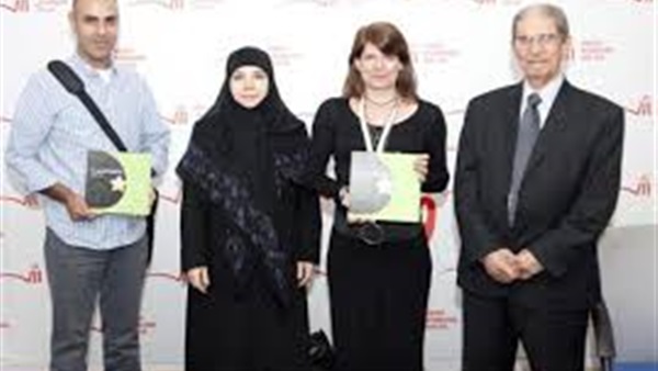 المجلس الإماراتي لكتب اليافعين يعتمد لجنة تحكيم جائزة "اتصالات" لكتاب الطفل