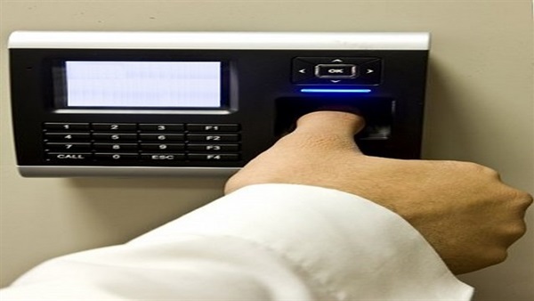 صحة قنا: بدء تطبيق البصمة الإلكترونية بالمستشفيات