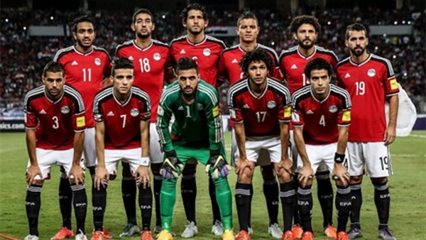 طائرة خاصة لبعثة المنتخب في موقعة الكونغو