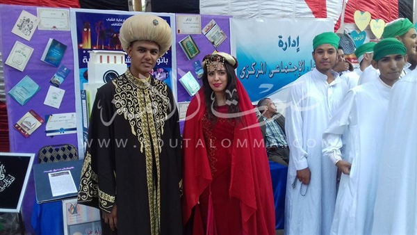 بالفيديو والصور.. جامعة القاهرة تعيد «العصر المملوكي» بالعام الدراسي الجديد 