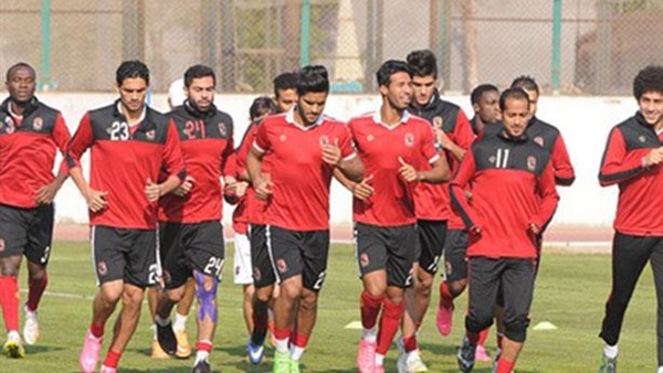 صورة..عبدالغني ينفرد بـ "الكابيتانو" على هامش مران الأهلي