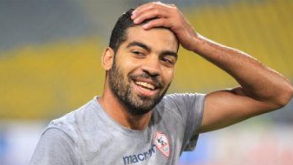 علي فتحي خارج قائمة الزمالك أمام النصر للتعدين