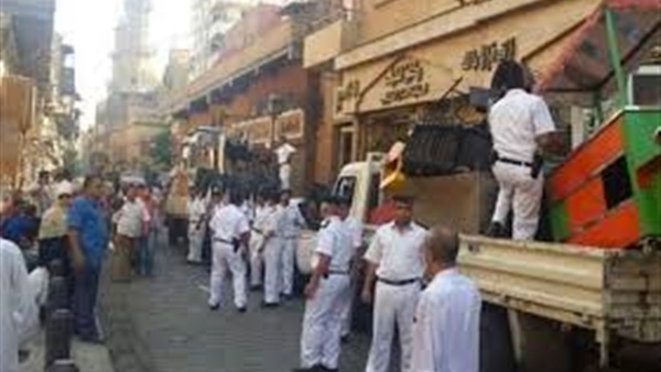 حملة مكبرة لرفع الاشغالات بالقناطر الخيرية بالقليوبية