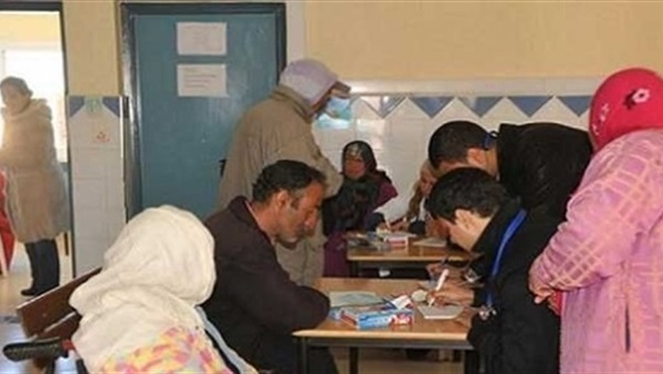 «المصريين الأحرار» ينظم قافلة طبية لأهالي «نجع حمادي»