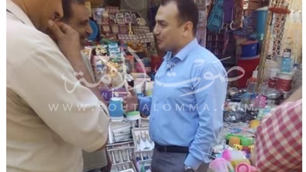 بالصور.. «نائب ملوي» يلتقي الأهالى لمناقشة مشاكل الدائرة
