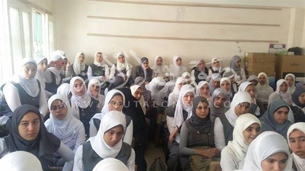 بالصور.. ندوة تثقيفية حول مخاطر الزواج المبكر بكفر الشيخ