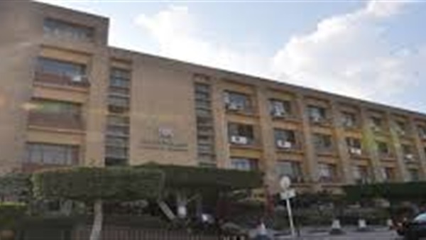 دورات تأهيل مهني ونفسي بكلية الآداب جامعة عين شمس للطلاب والخريجين