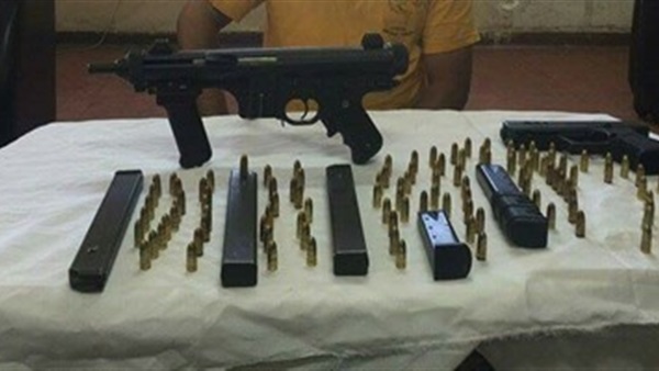 سقوط عاطل بحيازته سلاح آلي وذخائر في أسوان