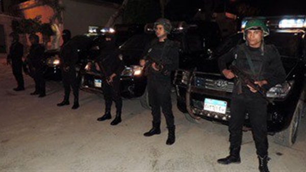 الأمن يلاحق قتلة جنود العريش بالمناطق الجبلية