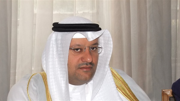 وزير الصحة الكويتي يصل إلى القاهرة