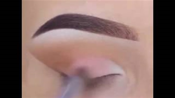بالفيديو.. أسهل طريقة لرسم العين بالايشادو 