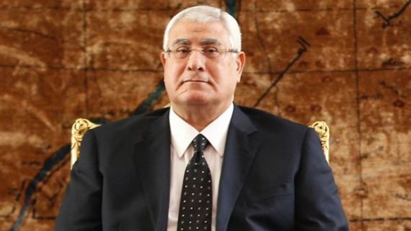 عدلى منصور يوجه رسالة قوية إلى المهاجرين بطريقة غير شرعية