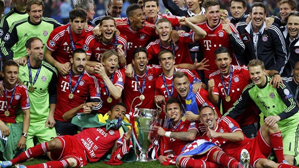 البايرن تلقى اخبارا بتأكد تأجيل عودة مهاجمه دوجلاس كوستا