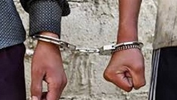 القبض على شقيقين كونا عصابة للإتجار في الأسلحة بدار السلام