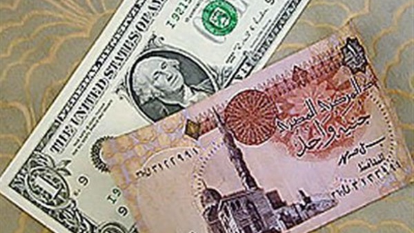 الجنيه يرتفع أمام الدولار 20 قرشًا.. ويسجل 783 قرشًا للجهمور