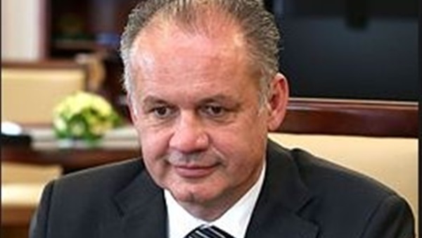 رئيس سلوفاكيا يقوم بزيارة رسمية لرومانيا