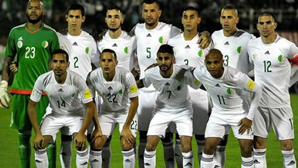 الاتحاد الجزائري يتوصل إلى اتفاق لفسخ تعاقد الصربي راييفاتش