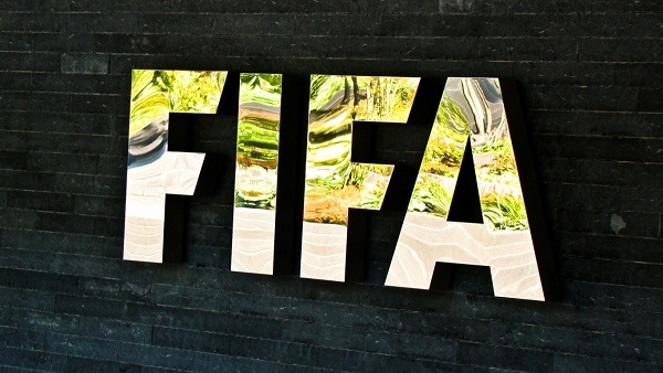 الفيفا: المرشحون يدخلون ساحة المعركة في أفريقيا