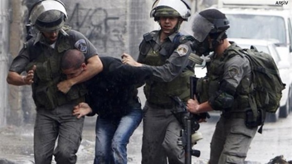 مصرع فلسطيني إثر اقتحام وحدة اسرائيلية مستشفى في الخليل 