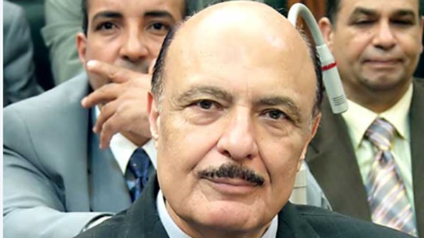 «أبو الليل» يتنازل عن 10 أفدنة لأهالي الشهداء والمصابيين في سيناء 