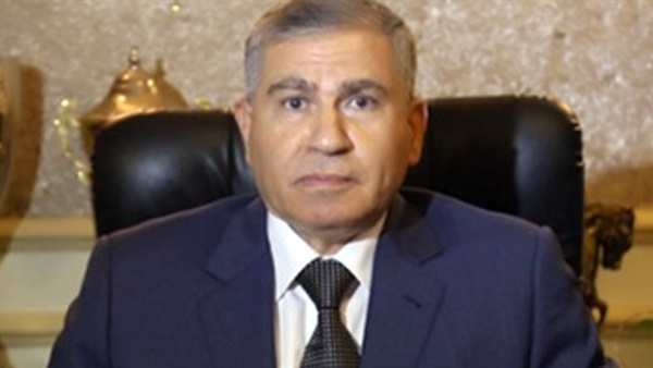 وزير التموين يناشد المواطنين بعدم التكالب على السلع