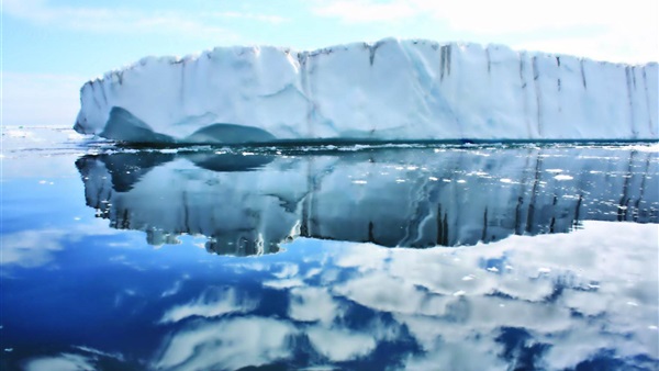 ذوبان الجليد في القطب الشمالي قنبلة تهدد الكرة الأرضية