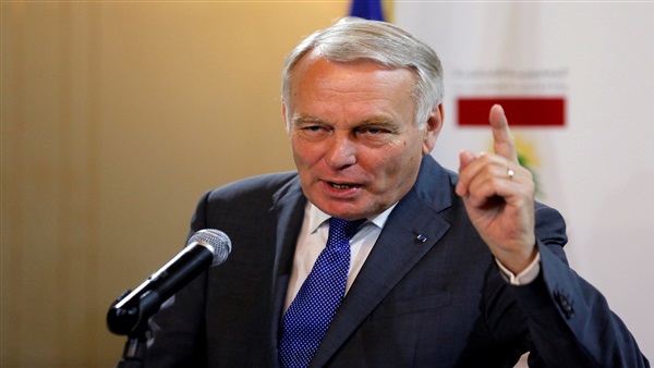 «خارجية فرنسا» ترفض تأجيل العمليات ضد داعش