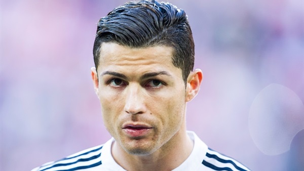 كريستيانو رونالدو يوافق على شروط عقد جديد مع ريال مدريد