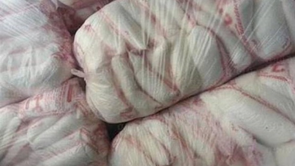 ضبط 6 طن سكر بحوزة أحد التجار بالبلينا 