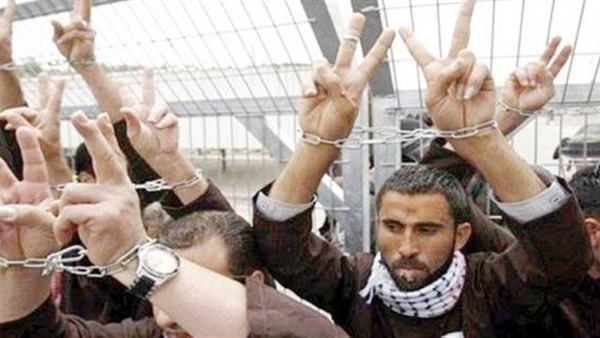 30 أسيرا فلسطينيا مصابون بأمراض خبيثة في سجون الاحتلال