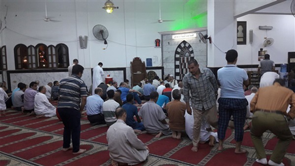 قبطي يتبرع بمكبر صوت لمسجد بالفيوم 